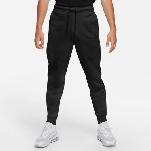 Jogging Nike Tech
