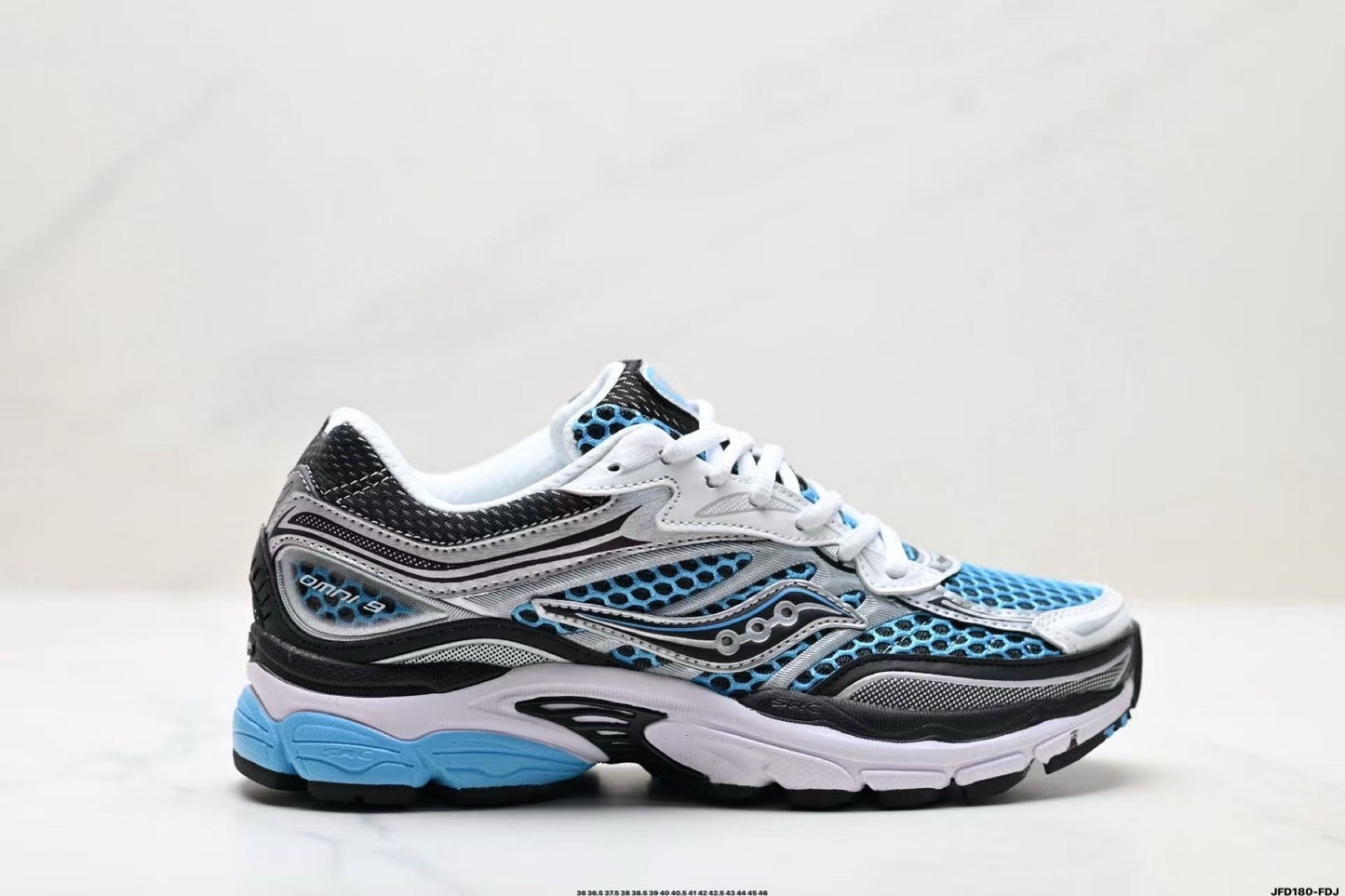 Saucony